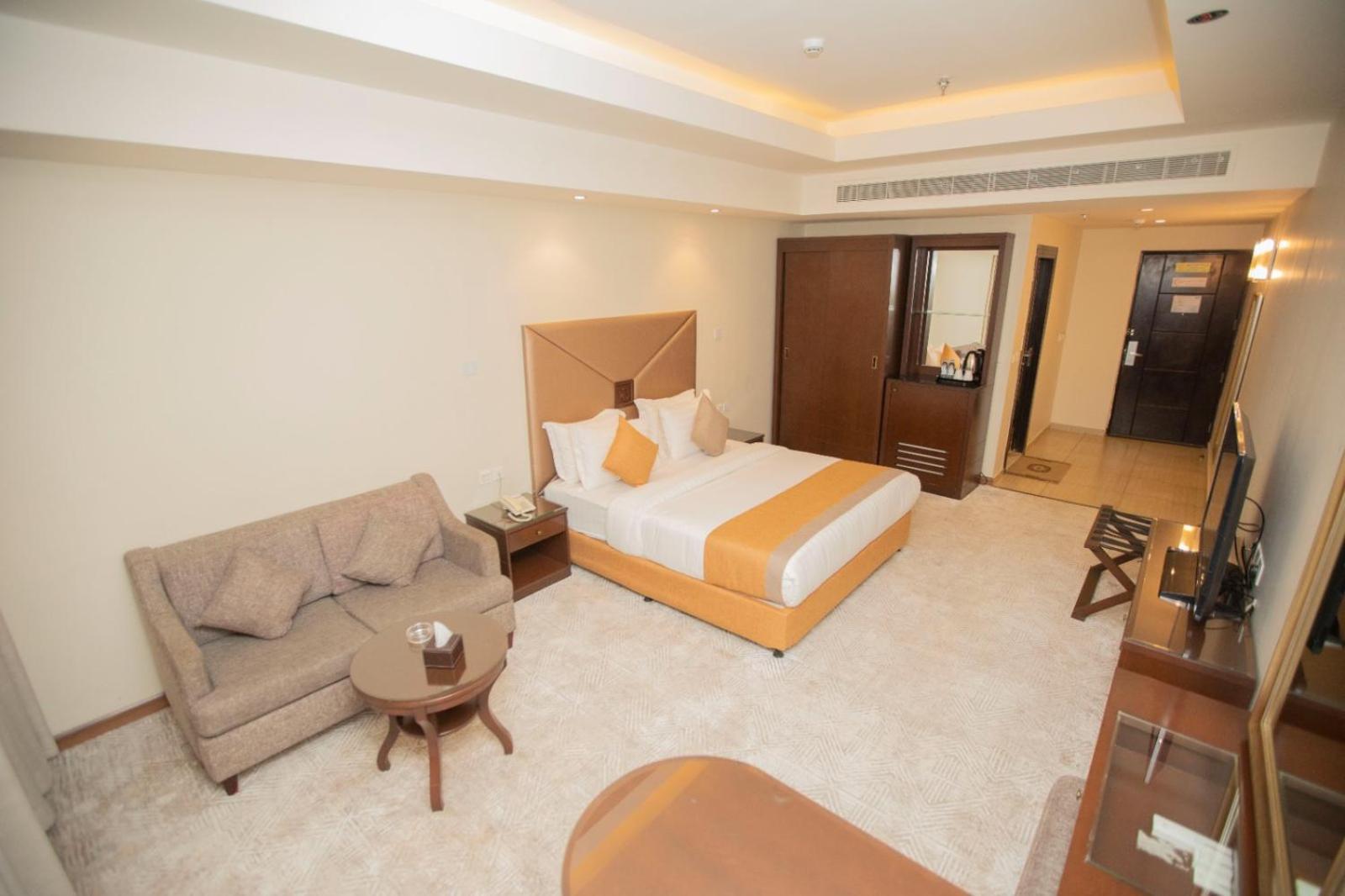 Sanam Hotel Suites - Rijad Zewnętrze zdjęcie