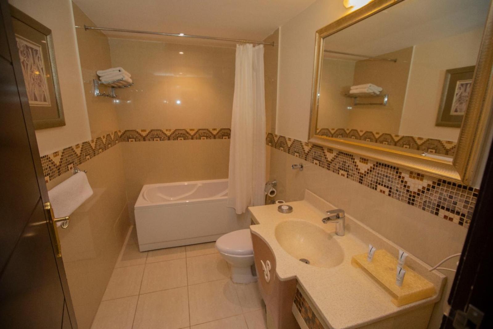 Sanam Hotel Suites - Rijad Zewnętrze zdjęcie